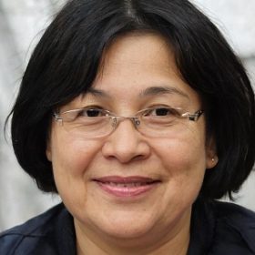 Chị Hà Mai