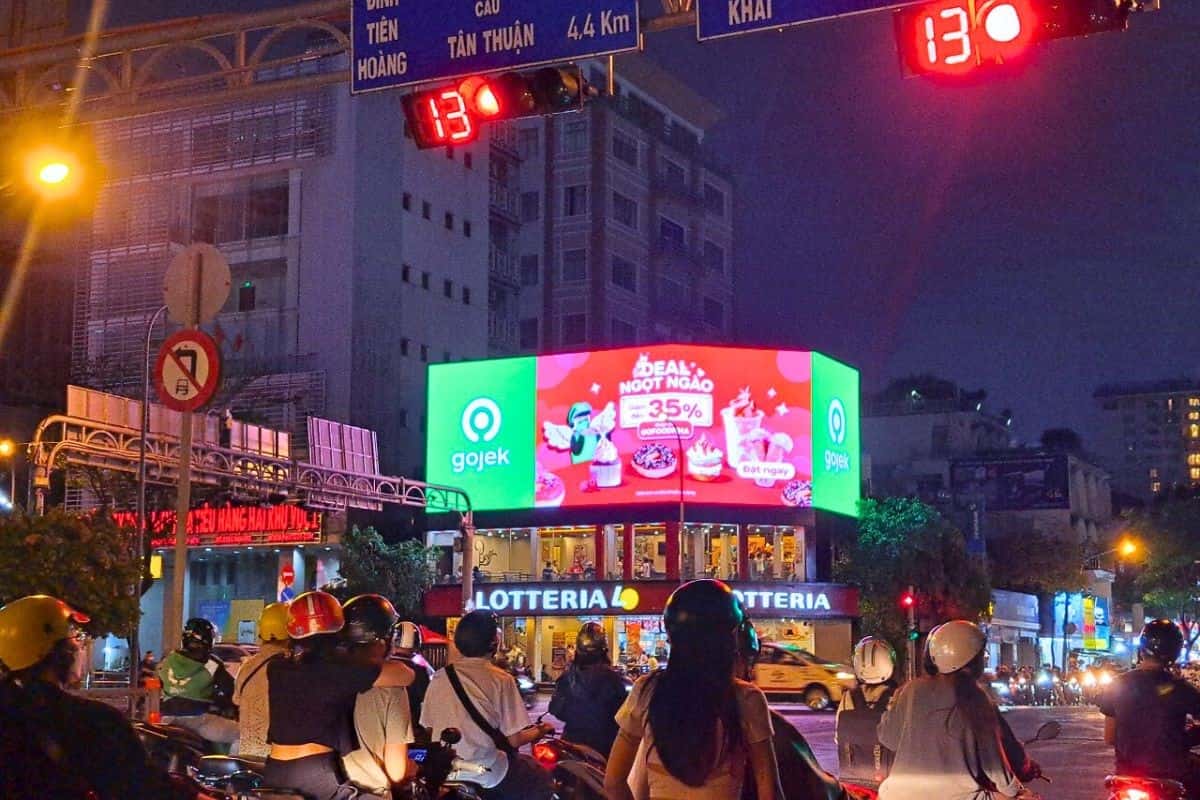 mẫu led quảng cáo