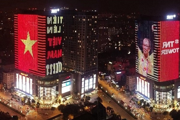 màn hình led tòa nhà