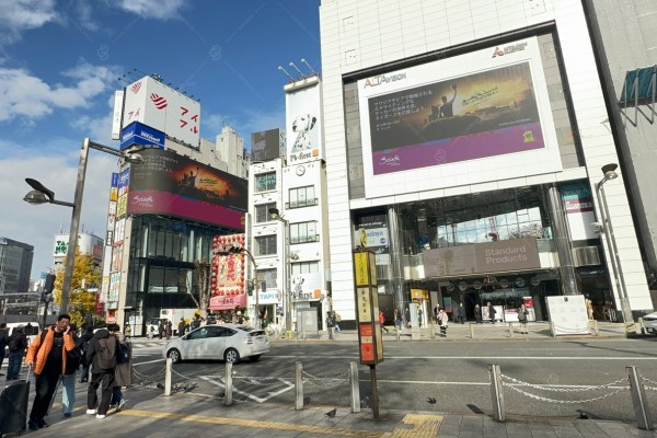 led 3d cross shinjuku vision tại quận shinjuku